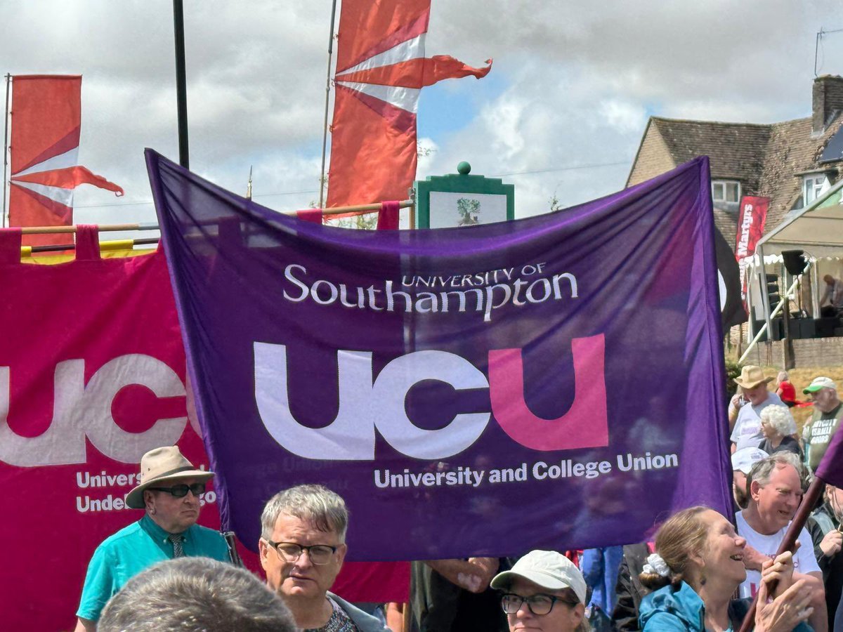 ucu's tweet image. This weekend we were proud to join fellow trade unionists at #Tolpuddle2025.
A powerful reminder of our history and why we fight on. ✊