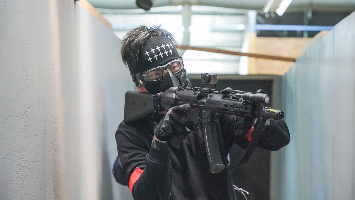 t_airsoft_n's tweet image. 7/21TheRoomお疲れ様でした。
高濃度CQB過剰摂取により心が折れかけた時間帯もありましたが私は元気です。
毎回たくさん写真撮っていただけてほんと感謝感激雨霰です。
#ルーム
#UCQBS
#りょうちゃんないすぅ