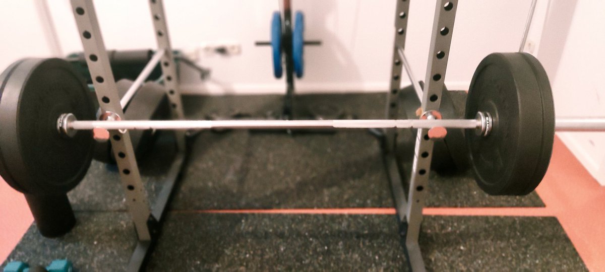 drawdownsmile's tweet image. @_BuiltDaily 
Daily workout in my home gym.
Check.