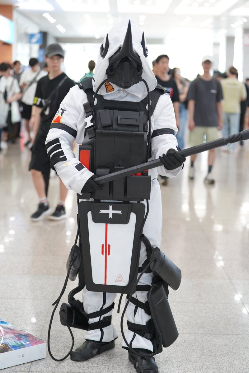 neo_esn's tweet image. #코스어_트친소 #코스어_𝕏트친소
오랜만에 안열려하다가 열었어요
토요일 명일방주 머드락
일요일 디지몬 오메가몬 했습니다
붕괴3를 메인으로 명방.프문.프롬겜 즐기고 있습니다
마음 맞는분 찾아가요