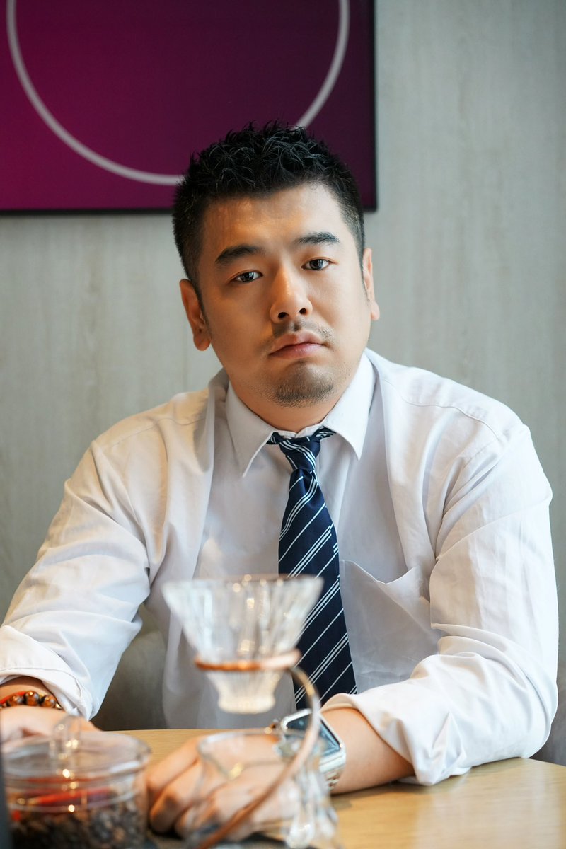 暖かさを襟に収めて、時間を襞に重ねようよ