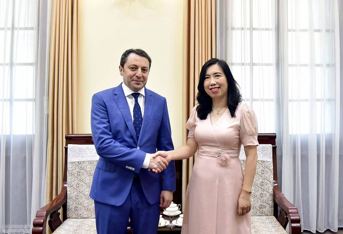 AzerbaijanMFA's tweet photo. Nazir müavini Elnur Məmmədovun Vyetnama səfərinə dair mətbuat məlumatı

https://t.co/4h9paKkiW0 https://t.co/twPk3t9xW3