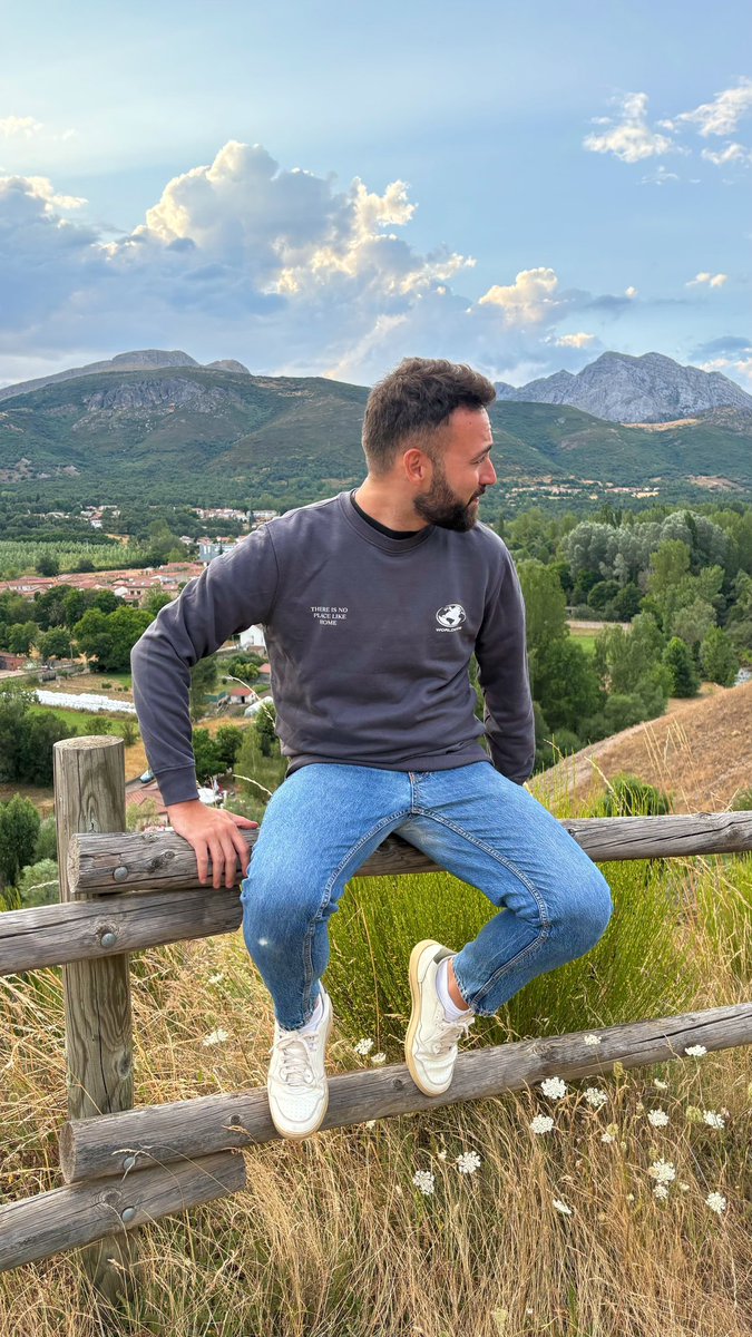 josertomasro's tweet image. País Llionés 💚