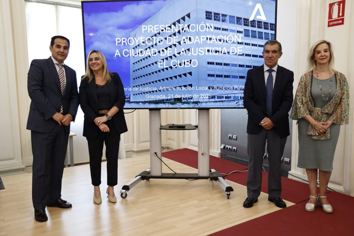 marifrangr's tweet image. ⚖️Presentamos, junto al consejero de @JusticiaJunta @ja_nietob las novedades de la Ciudad de la Justicia que ya cuenta con la adjudicación de la redacción del proyecto para adaptar El Cubo como sede judicial y acabar así con la dispersión actual
La reforma del Cubo es la…