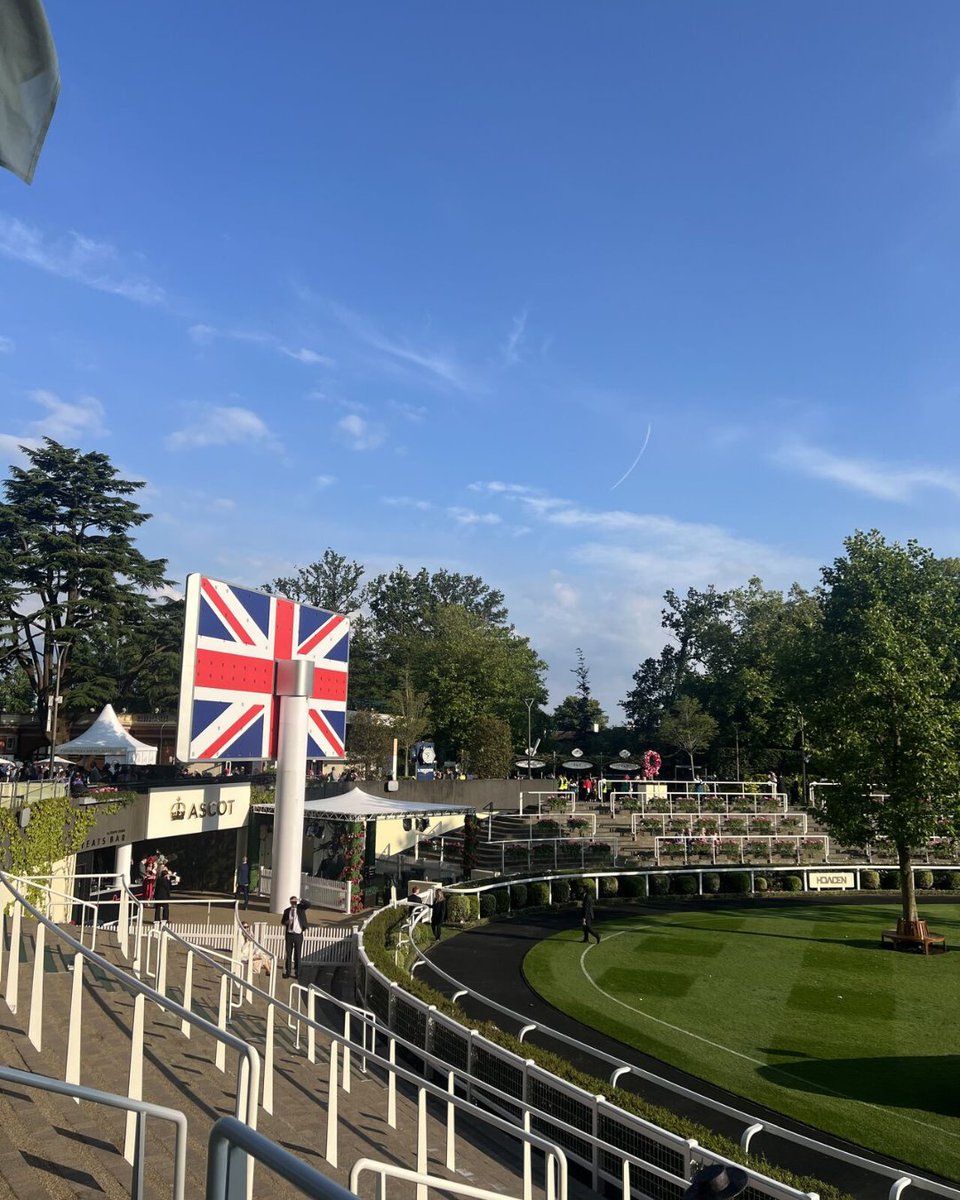 Hospitality Packages (@eventmastersuk) on Twitter photo We're ready to head back to <a href="/Ascot/">Ascot Racecourse</a> for King George Diamond Day!
Join us in the Windsor Forest Restaurant for spectacular views, fine dining and thrilling racing!
Book Today: eventmasters.co.uk/horse-racing-hโฆ We're ready to head back to <a href="/Ascot/">Ascot Racecourse</a> for King George Diamond Day!
Join us in the Windsor Forest Restaurant for spectacular views, fine dining and thrilling racing!
Book Today: eventmasters.co.uk/horse-racing-hโฆ