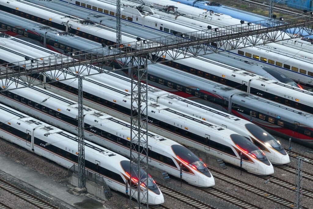 BattlementLK's tweet image. China’s operating mileage of high-speed rail has reached 48,000km
In United States it's ZERO.
Communism works. Capitalism is already dead.