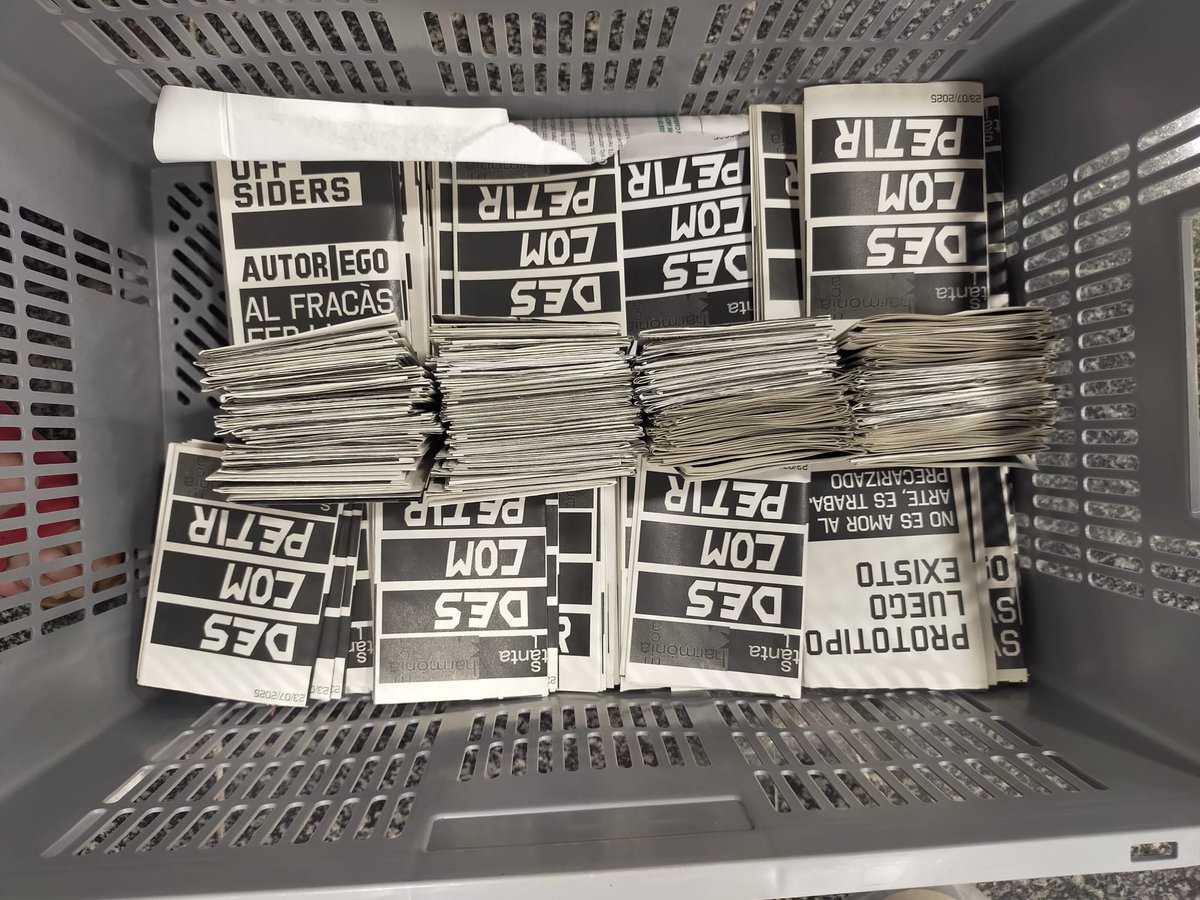 Dimecres 23 de 17:00 a 20:00 us convido al Festimal (Descompetir per a poder fer, poder crear), una proposta col·lectiva i desautorial en format de programa d’intervencions, instal·lacions, jocs.... Dins i fora de l'exposició CITISSIMUM ALTISSIMUM FORTISSIMUM, al #SantaMònica.