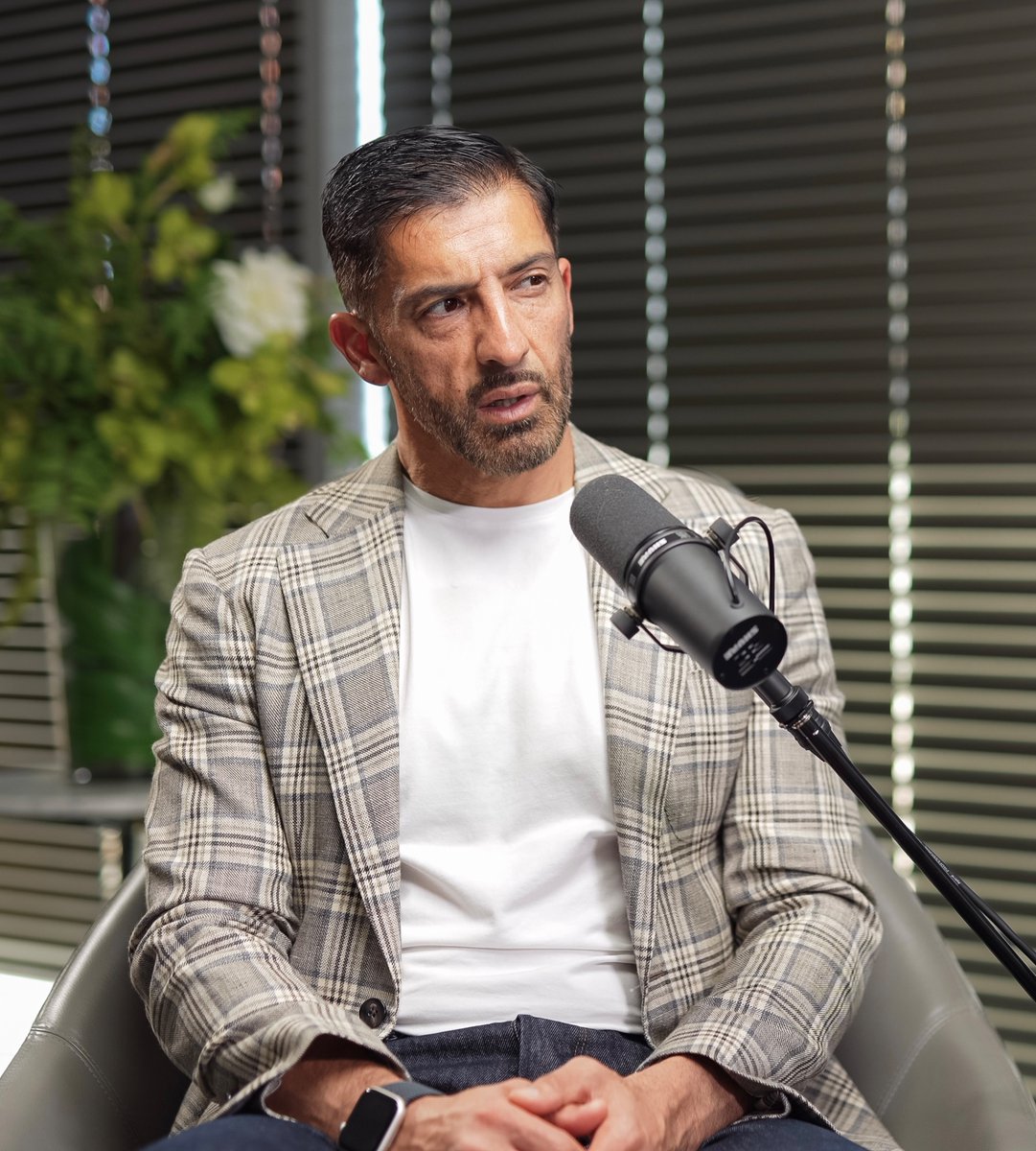 SizweMpofuWalsh's tweet image. Next guest on @_SMWX x @StandardBankZA’s In THIS Economy? series is Standard Bank Chief Economist, Goolam Ballim.
Drops Tues at 9am. Ayeye! 🔥