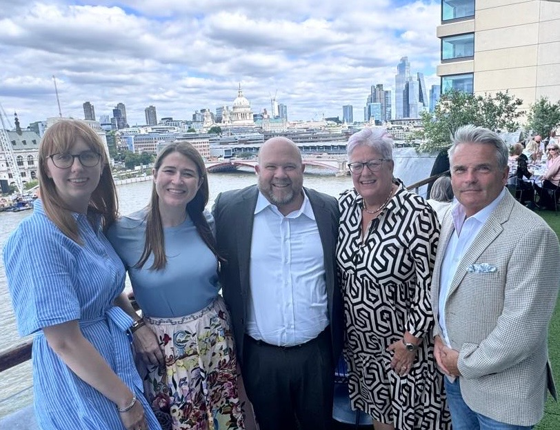 Seatrade Cruise (@seatradecruise) on Twitter photo 🚢 A new era of cruise collaboration begins! Seatrade Cruise, <a href="/FCCAupdates/">FCCA</a>, & <a href="/CLIAGlobal/">CLIA | Cruise Lines International Association</a> renew a 10-year alliance to drive innovation, sustainability, & growth for the global cruise industry.
⚓ Read more: seatrade-cruise.com/event-news/sea…
#SeatradeCruise #CruiseTogether 🚢 A new era of cruise collaboration begins! Seatrade Cruise, <a href="/FCCAupdates/">FCCA</a>, & <a href="/CLIAGlobal/">CLIA | Cruise Lines International Association</a> renew a 10-year alliance to drive innovation, sustainability, & growth for the global cruise industry.
⚓ Read more: seatrade-cruise.com/event-news/sea…
#SeatradeCruise #CruiseTogether