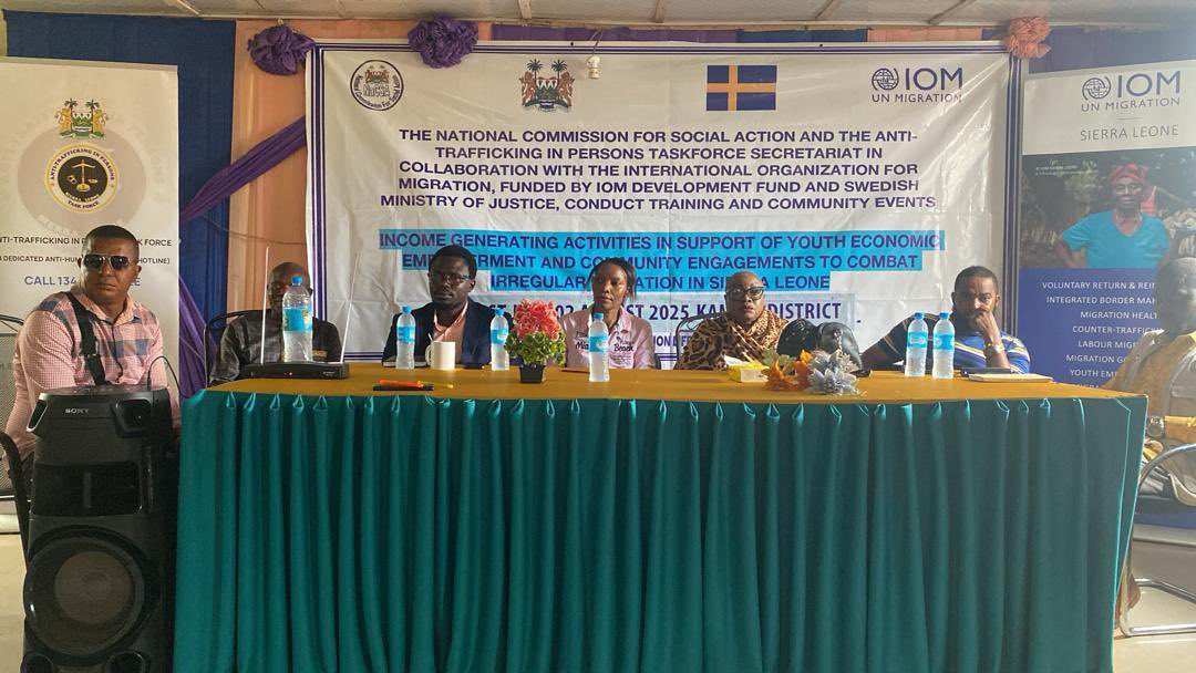 ATIPSGovsl34100's tweet image. ‼️ *HAPPENING NOW*‼️            
Now in #KambiaDistrict (July 21 - Aug 2, 2025): @NaCSA2020, @ATIPSGovsl34100, and @IOMSierraLeone are holding events on youth income generation to combat irregular migration.
@julius_maadabio 
#stopirregularmigration  #stophumantrafficking