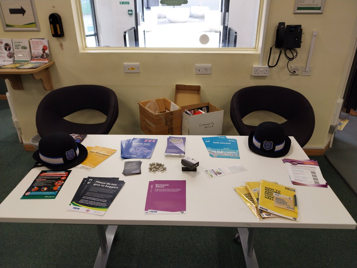 Junction Officers are at Archway Library today until 1400 running a community drop-in #CommunityCrimeFighting