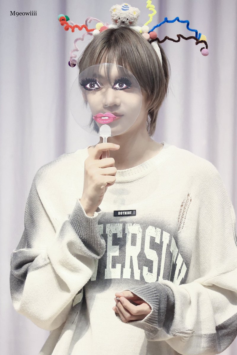 M9eowiiii's tweet image. 250720 위드뮤
…그만
#AHOF #아홉 #SHUAIBO #장슈아이보
#ZHANGSHUAIBO #张帅博 #シュアイボ