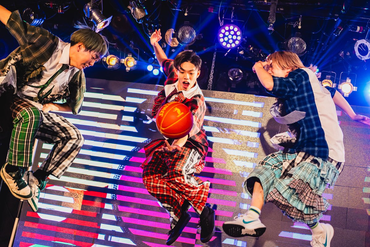 RAJ リアルアキバジュニオールズ REAL AKIBA JUNIORZ - YouTube