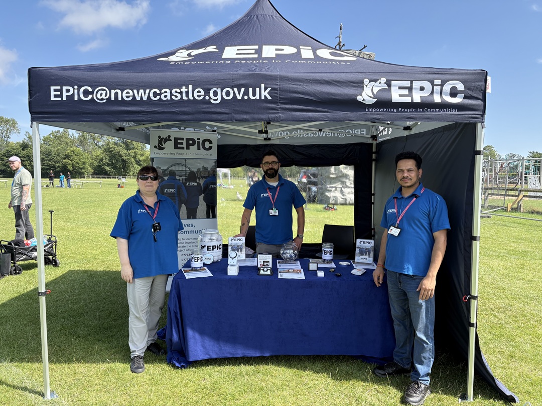 NewcastleCC's tweet image. Our Empowering People in Communities (EPiC) team is set up with a stall at Stotts Park in Walker today.
Come along, say hello, and have a chat (until 3pm) about local issues, including anti-social behaviour (ASB); and receive crime prevention advice.