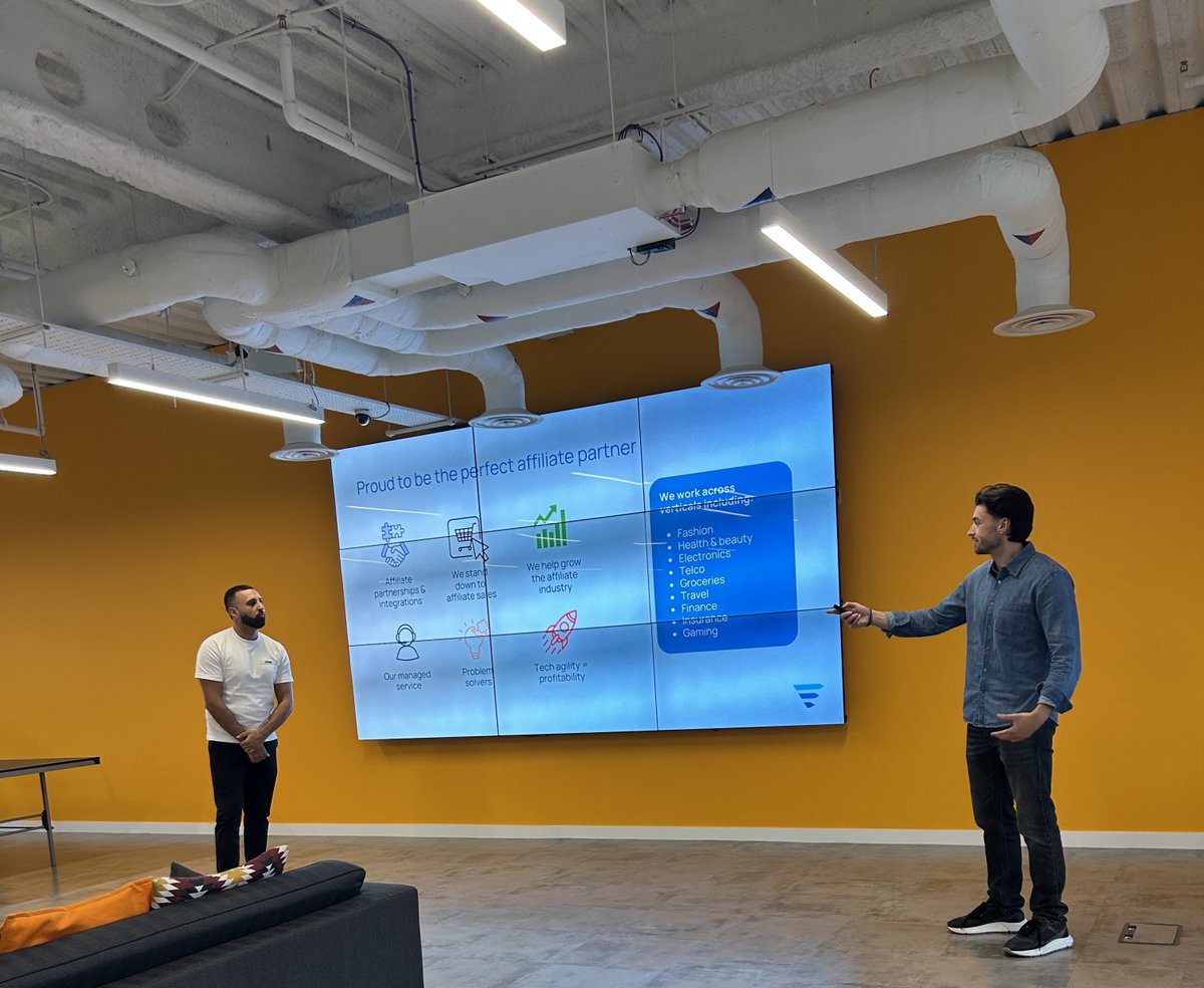 Our own Alexander Bitros &amp; Mos Robaee joined the brilliant team at <a href="/Awin_Global/">Awin</a> last week for a Lunch &amp; Learn! 🥪✏️

They shared new features, platform updates &amp; CRO news.📸 Catch them below ⬇️

#PerformanceMarketing #AffiliateMarketing #DigitalMarketing #intently #LunchAndLearn