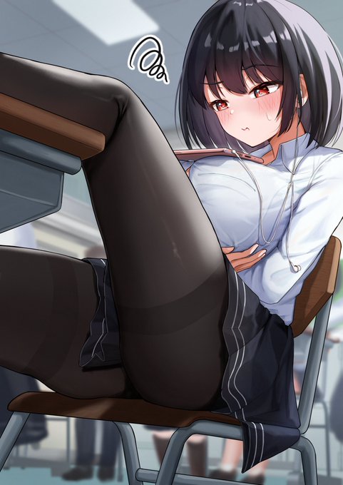 2021.10, 2025.07 Which one do you like better? 