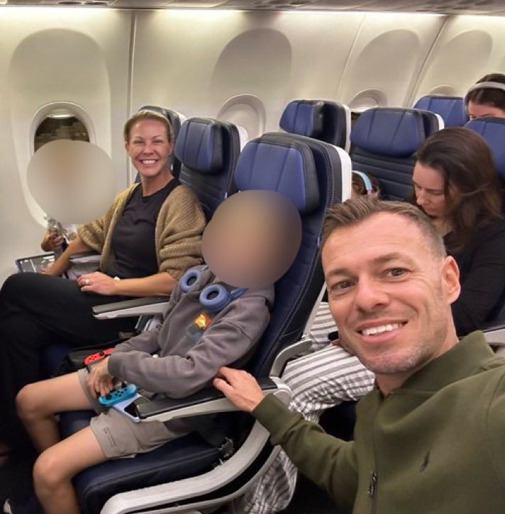 Rightanglenews's tweet image. BREAKING - DNC operatives Ed and Brian Krassenstein have fled the United States for East Asia.