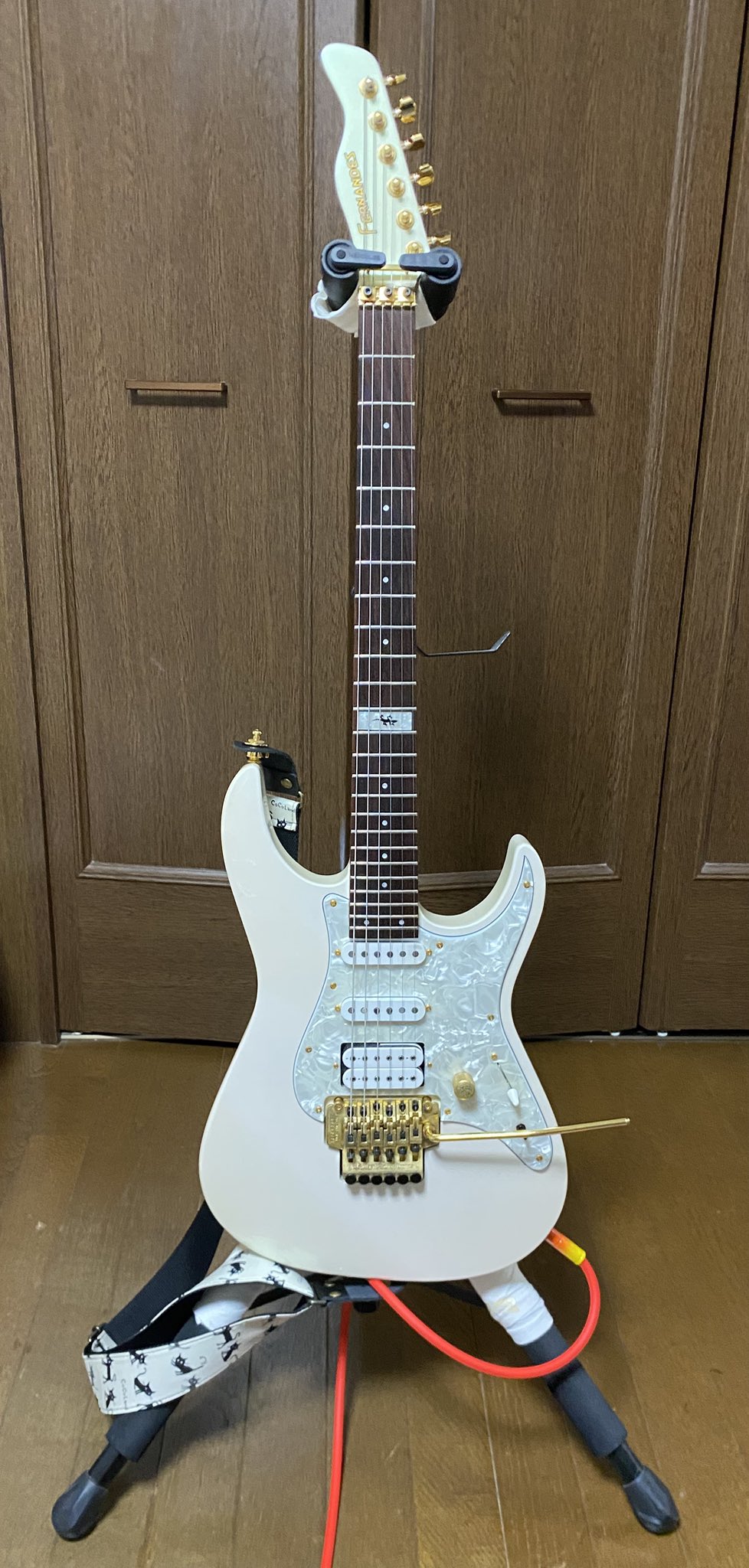 専用 RITAO CHAN公式アカウント05様FERNANDES LA-80KK FERNANDES(フェルナンデス) Kenモデルが気になったので試奏