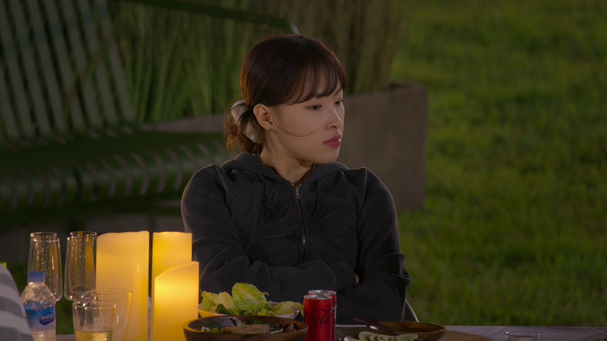 NetflixKR's tweet image. 드디어 풀파티? 밤 데이트? 그런데…
혼돈 가득한 모솔의 밤. &lt;모태솔로지만 연애는 하고 싶어&gt; 오늘 오후 4시 새 에피소드 공개. 오직 넷플릭스에서.