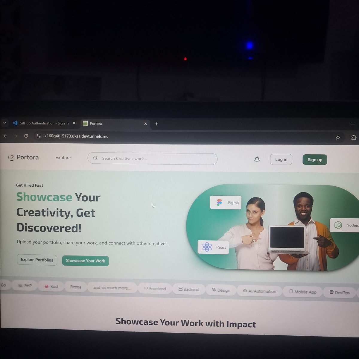 iwalewa_morufat's tweet image. Bringing creativity to life!
I used the design in the second frame as an Inspo to Designed the hero-section in the first frame using just HTML & CSS all from my phone!
Who says you need fancy tools to showcase your work?
#FrontEndDev #WebDesign #CodeOnTheGo