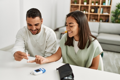 #Diabetes happens when the body can't control blood sugar levels. To learn more about living with diabetes, check out our diabetes page: huskyhealthct.org/members/diabet…
