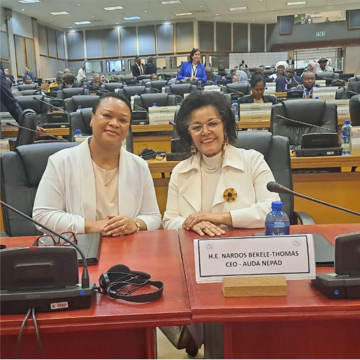 NEPAD_Agency's tweet image. Today, at the Opening Ceremony of the 𝐅𝐢𝐟𝐭𝐡 𝐎𝐫𝐝𝐢𝐧𝐚𝐫𝐲 𝐒𝐞𝐬𝐬𝐢𝐨𝐧 𝐨𝐟 𝐭𝐡𝐞 𝐒𝐢𝐱𝐭𝐡 𝐏𝐚𝐫𝐥𝐢𝐚𝐦𝐞𝐧𝐭 𝐨𝐟 𝐭𝐡𝐞 @AfrikParliament, our CEO, H.E. Mrs. @nardosbthomas, delivered a message of solidarity.
As sister organs of the African Union, AUDA-NEPAD and…