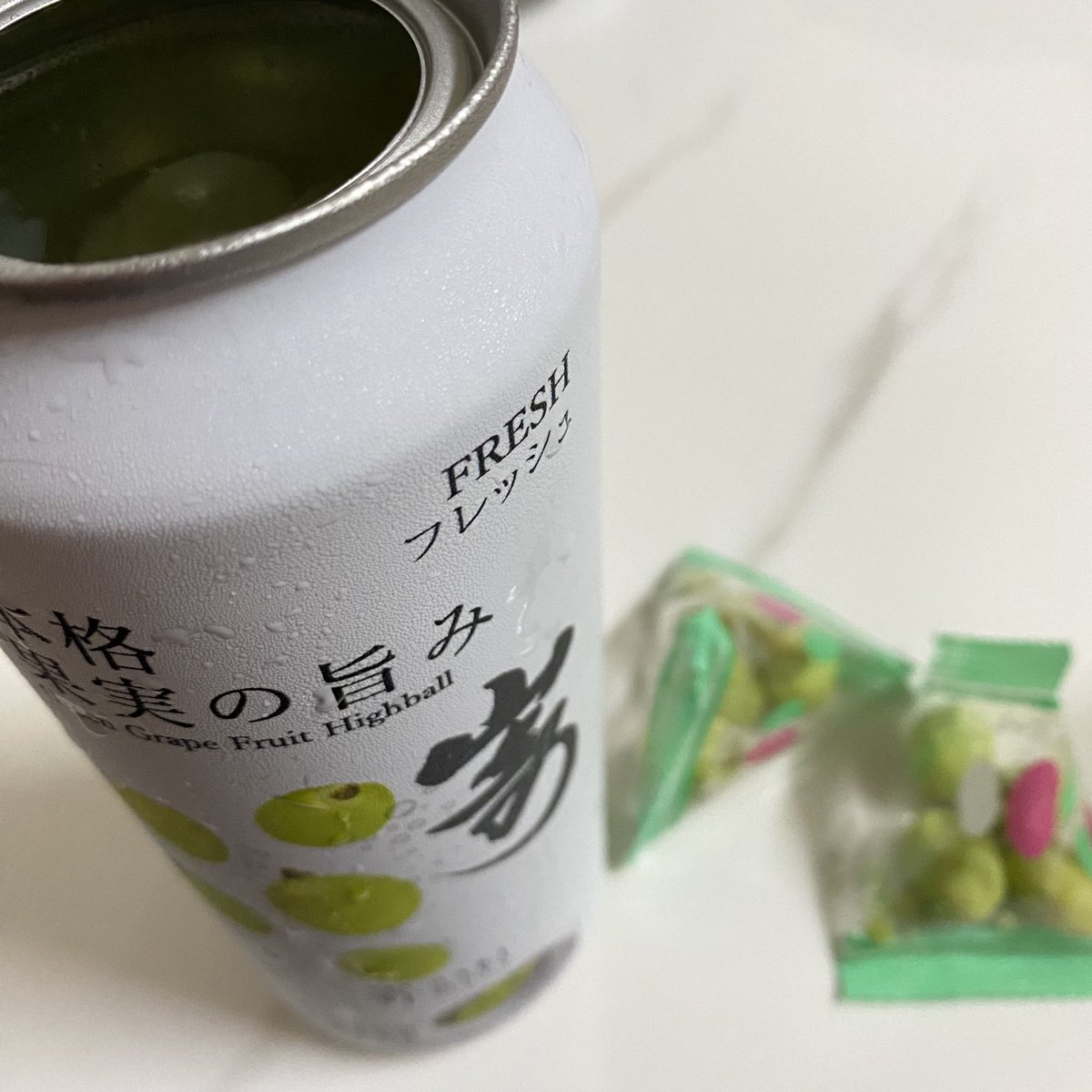 0930HXM's tweet image. 下雨天，喝一杯~