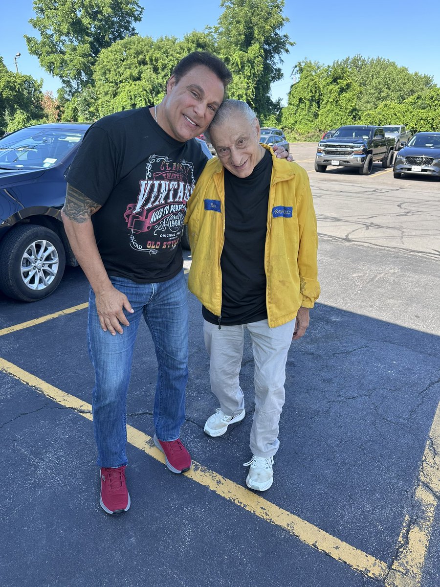 MarcMero's tweet image. This weekend was truly unforgettable! I reconnected with lifelong friends, some of whom I’ve known since middle school. I visited my old house in Liverpool, caught up with my former boxing trainer Ray Rinaldi, and reunited with my first landlord, Mary Mafrici, who is currently…