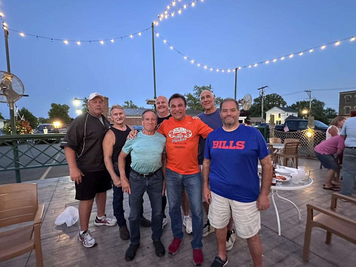MarcMero's tweet image. This weekend was truly unforgettable! I reconnected with lifelong friends, some of whom I’ve known since middle school. I visited my old house in Liverpool, caught up with my former boxing trainer Ray Rinaldi, and reunited with my first landlord, Mary Mafrici, who is currently…