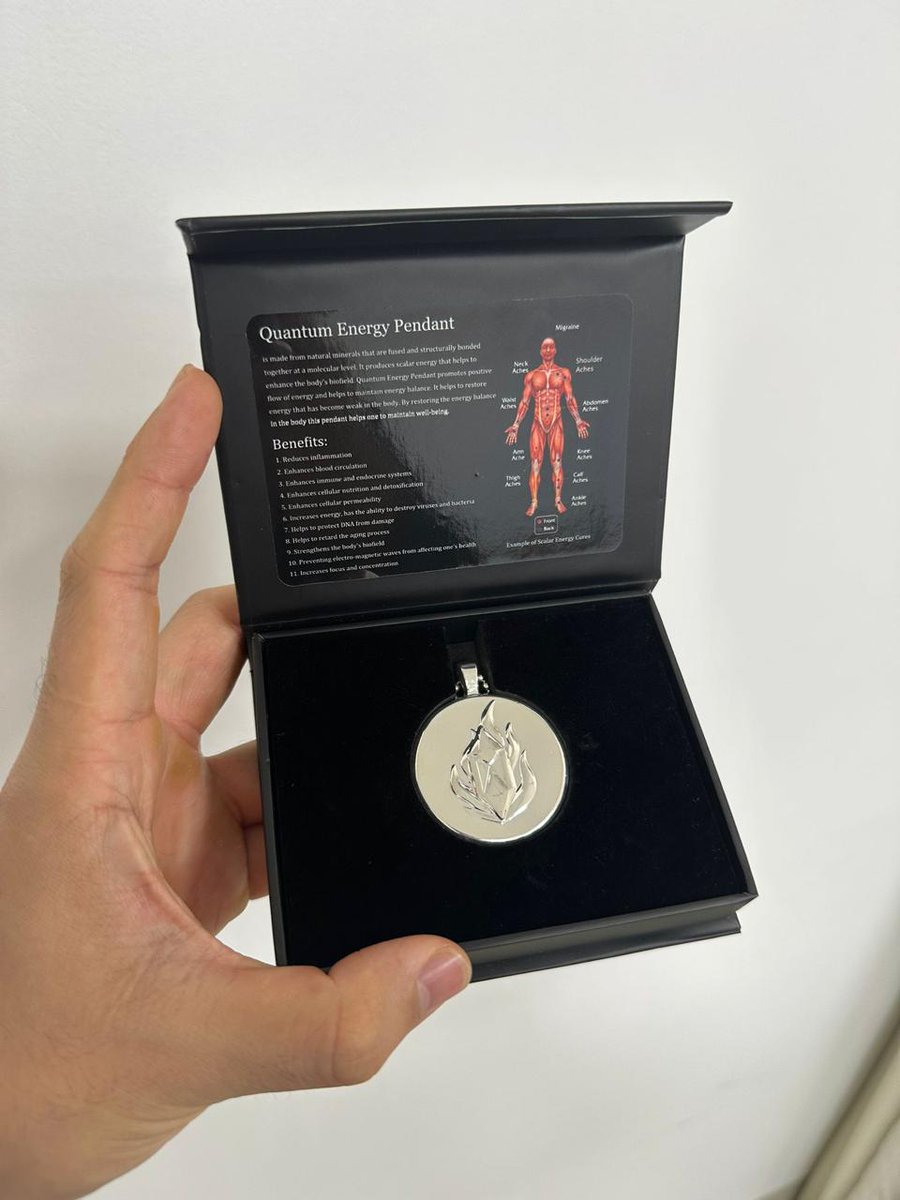 thedailyrabbit_'s tweet image. Once it's installed in your neighborhood ... you won't have a choice to opt out of 5G exposure ....
Everyone should be using EMF shielding ...
We use the Quantum Pendants .... they are cheap and they're very effective at attenuating EMF and 5G ....
Highly recommend you start…