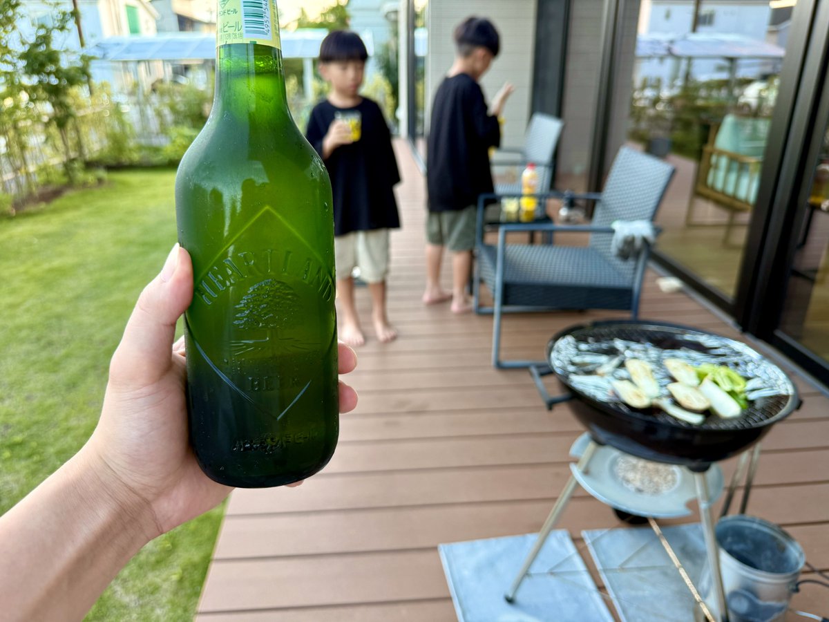 104kn's tweet image. プール終わりのBBQ🍖
ぬるりとプール監視員始めたけど野外は大変した(デジタルデバイスクソアツ、ワイモクソアツ、ビールノミタシ)