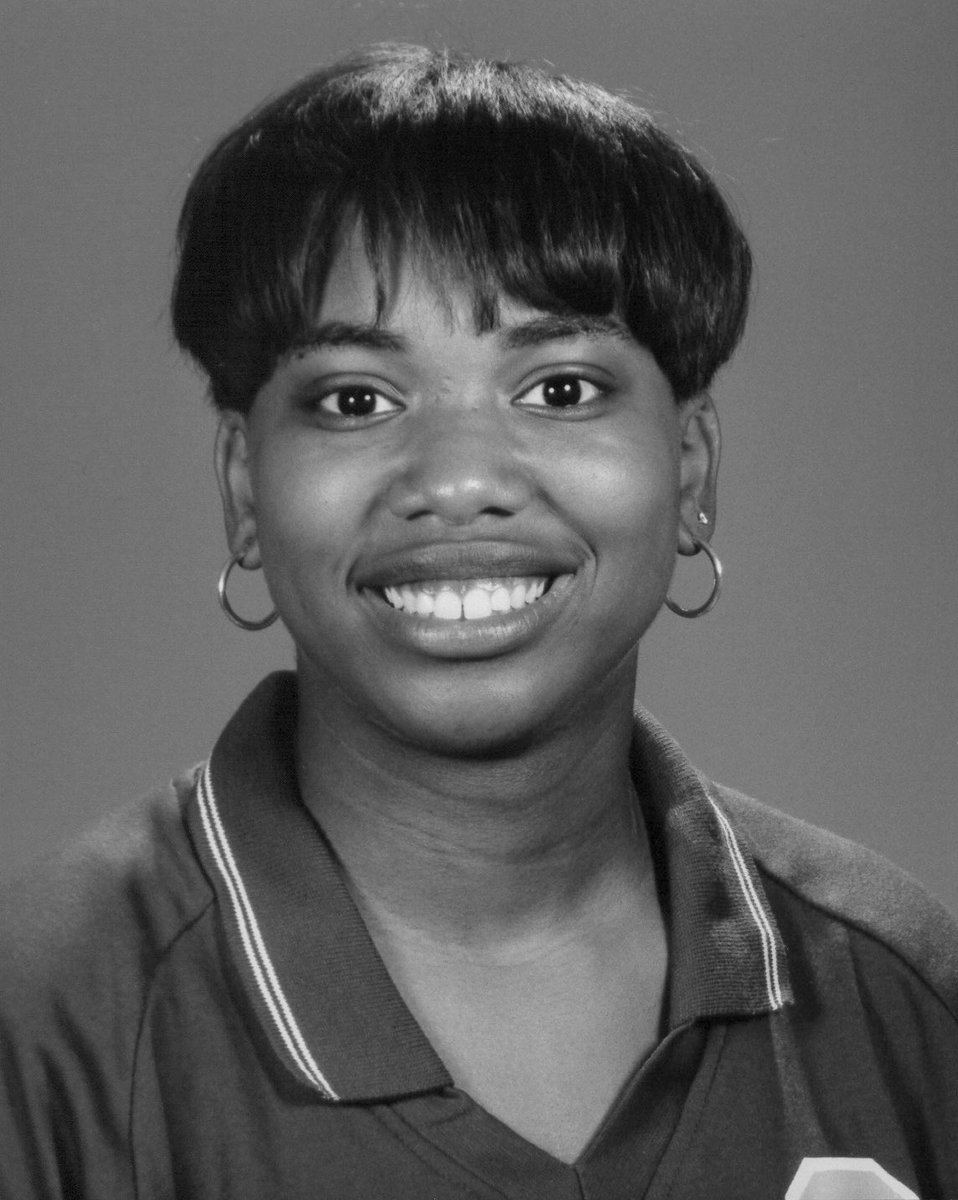 GopherVBall's tweet image. The Gopher volleyball family is saddened to hear of the passing of former setter and M Club Hall of Famer Susan (Sue) Marie Jackson-Walker. Our thoughts and prayers are with her family.
Sue (1990-93) ranks fifth all-time at Minnesota in career assists (5,120).