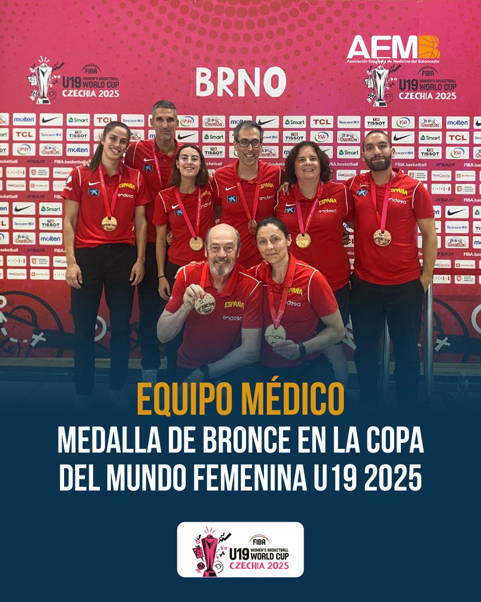 AEMB (@medicosbasket) on Twitter photo 🏀¡ENHORABUENA!🏀
La Selección U19 Femenina de <a href="/BaloncestoESP/">Baloncesto España</a> ha conseguido la medalla de bronce en la Copa del Mundo Femenina U19 #FIBAU19WWC de Brno (República Checa).
🎉 Felicitaciones también a todo el equipo médico, especialmente a <a href="/F_Novella/">Fernando Novella</a>, miembro de la Asociación. 🏀¡ENHORABUENA!🏀
La Selección U19 Femenina de <a href="/BaloncestoESP/">Baloncesto España</a> ha conseguido la medalla de bronce en la Copa del Mundo Femenina U19 #FIBAU19WWC de Brno (República Checa).
🎉 Felicitaciones también a todo el equipo médico, especialmente a <a href="/F_Novella/">Fernando Novella</a>, miembro de la Asociación.