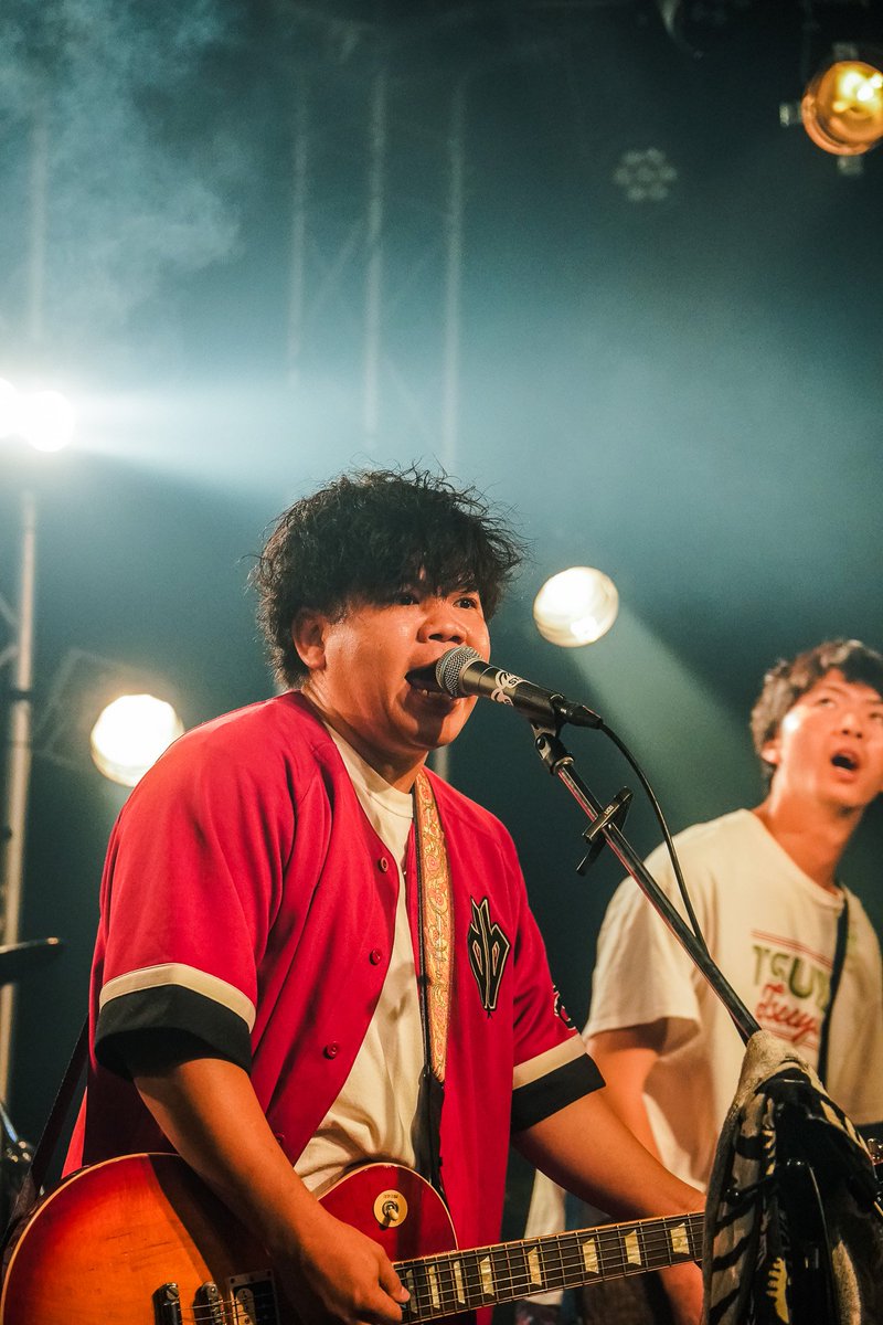 tsuyatsuya_2828's tweet photo. 7/19 神戸KINGSX
1.それでも桜の花びらは
2.大人になって
3.夜空が綺麗になるメロディ
4.yesterday
5.眠れない夜に

7/20 今池GROW
1.yesterday
2.おねがい
3.夜空が綺麗になるメロディ
4.大人になって
5.眠れない夜に

2日間ありがとうございました！
たくさん物販売れて嬉しかったです！！ https://t.co/Dp9zTXUtoL