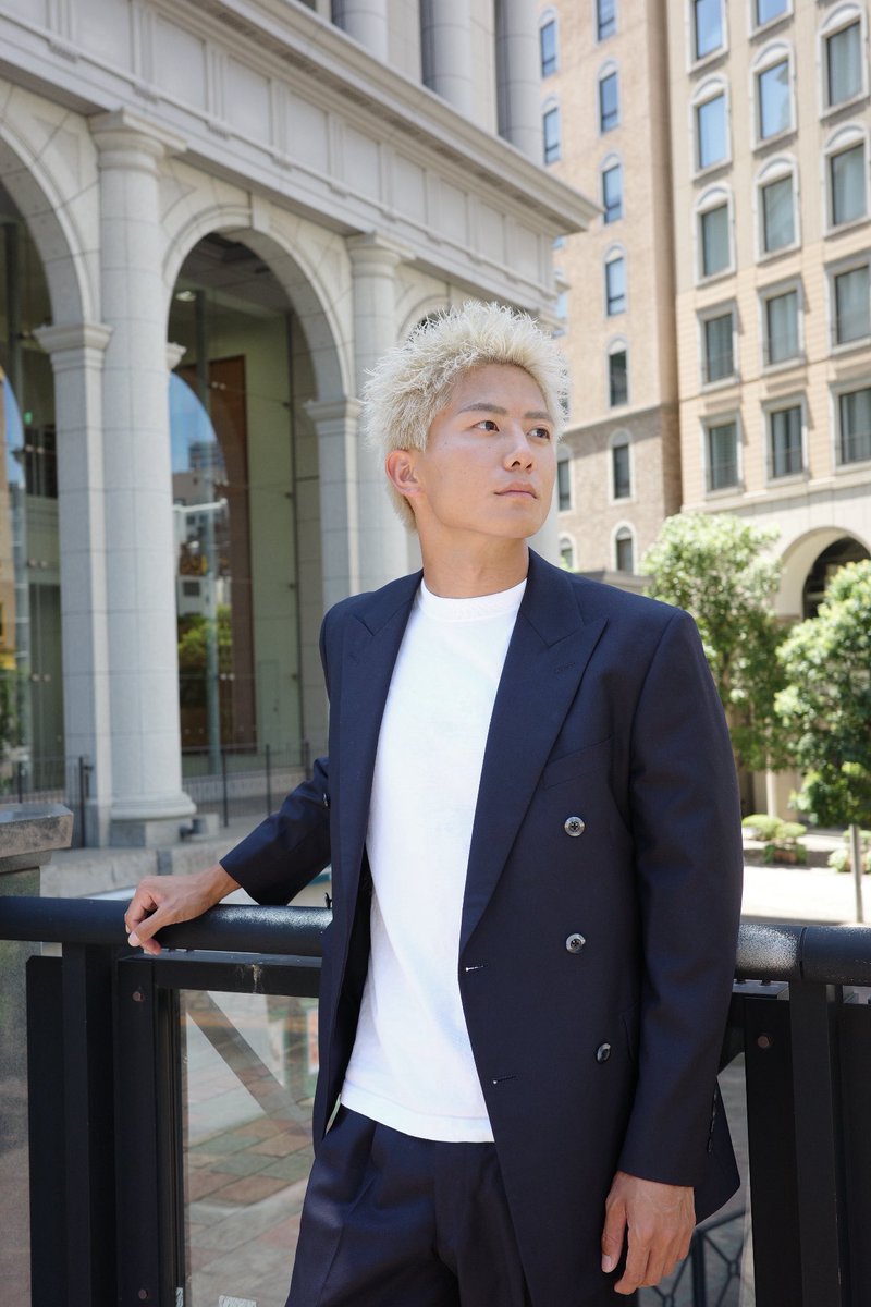 今日は汐留のイタリア街でスーツの撮影📸