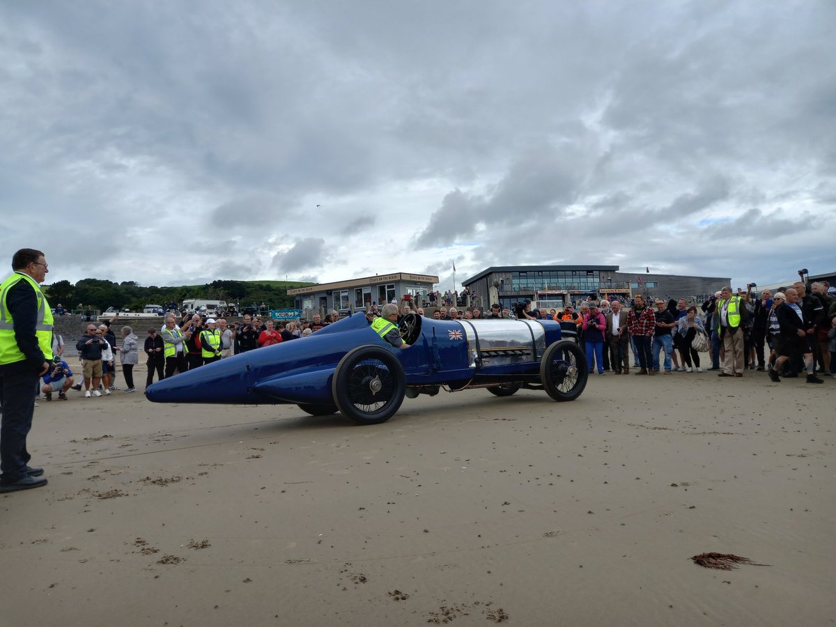natlmotormuseum's tweet photo. Sir Malcolm Campbell broke the World Land Speed Record 100 years ago, on 21 July 1925 driving the Sunbeam 350hp at Pendine beach in Wales. The car became the first to exceed 150 mph. Today we took the car back to the beach to celebrate the centenary #OnThisDay #OTD #LandSpeed https://t.co/RFgaKJ6zYJ