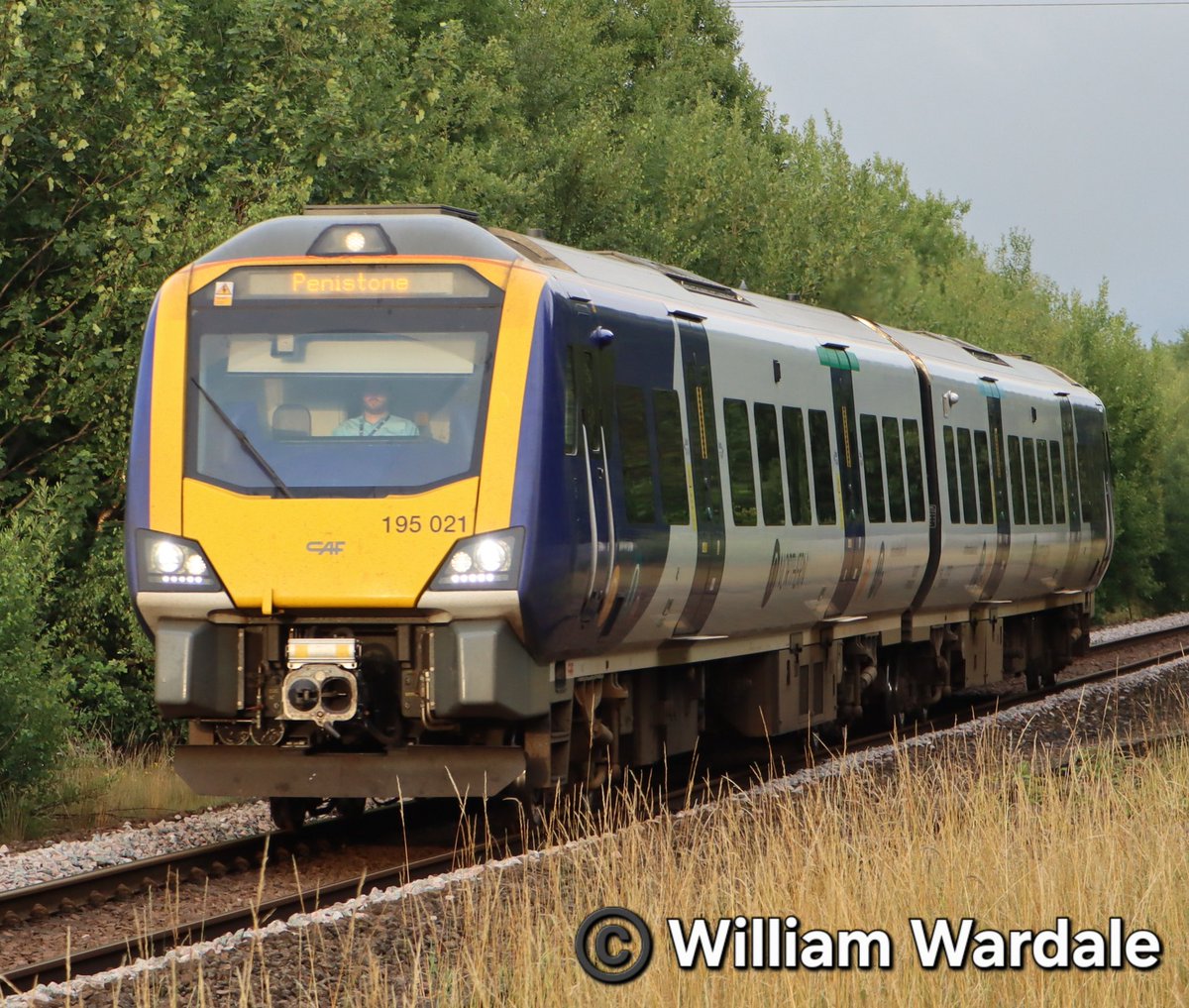 William Wardale (@williamwardale) on Twitter photo No your eyes aren't deceiving you a <a href="/northernassist/">NORTHERN 🚆</a> 195 on the <a href="/PenistoneLine/">Penistone Line Partnership</a> with the destination Penistone.
2B60 1939 #Sheffield to #Penistone
Sunday 20th July 2025
Don't tell <a href="/TomDearlove1/">Tom🖤🤍</a> 🤣
<a href="/Northern_Travel/">Paul 🇬🇧 🏴</a> <a href="/JamesTGlossop/">James Glossop Travels</a> <a href="/BashirKhan2/">Bashir Khan</a> <a href="/WetdogFBK/">JonnyPuffballs</a> No your eyes aren't deceiving you a <a href="/northernassist/">NORTHERN 🚆</a> 195 on the <a href="/PenistoneLine/">Penistone Line Partnership</a> with the destination Penistone.
2B60 1939 #Sheffield to #Penistone
Sunday 20th July 2025
Don't tell <a href="/TomDearlove1/">Tom🖤🤍</a> 🤣
<a href="/Northern_Travel/">Paul 🇬🇧 🏴</a> <a href="/JamesTGlossop/">James Glossop Travels</a> <a href="/BashirKhan2/">Bashir Khan</a> <a href="/WetdogFBK/">JonnyPuffballs</a>