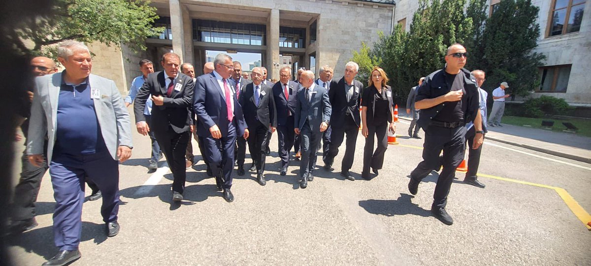Ali_Oztunc's tweet image. Cumhuriyet ve demokrasi aşığı, ömrünü basın özgürlüğüne adamış, cumhuriyet aydını, Önceki Genel Başkanımız Altan Öymen’i, TBMM’de sonsuzluğa uğurladık.
Saygı ve minnetle anıyor, ailesine, sevenlerine ve tüm örgütümüze başsağlığı diliyorum.
#AltanÖymen