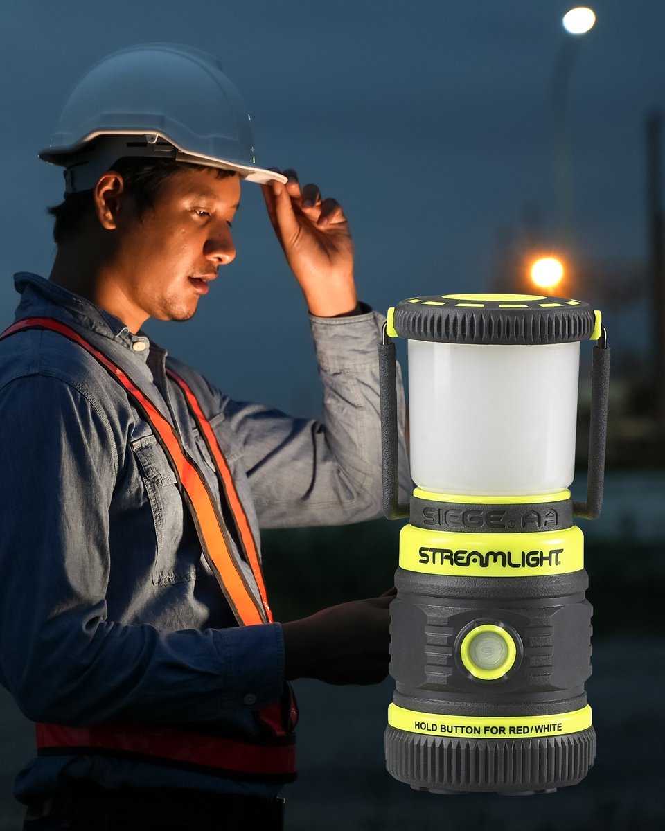 StreamlightFR's tweet image. La Siege® Lantern offre un éclairage fiable avec plusieurs modes de sortie et une conception robuste qui résiste aux exigences du chantier.

Pour en savoir plus sur ce produit, visitez : streamlight.com/products/detai…

#StreamlightTrusted