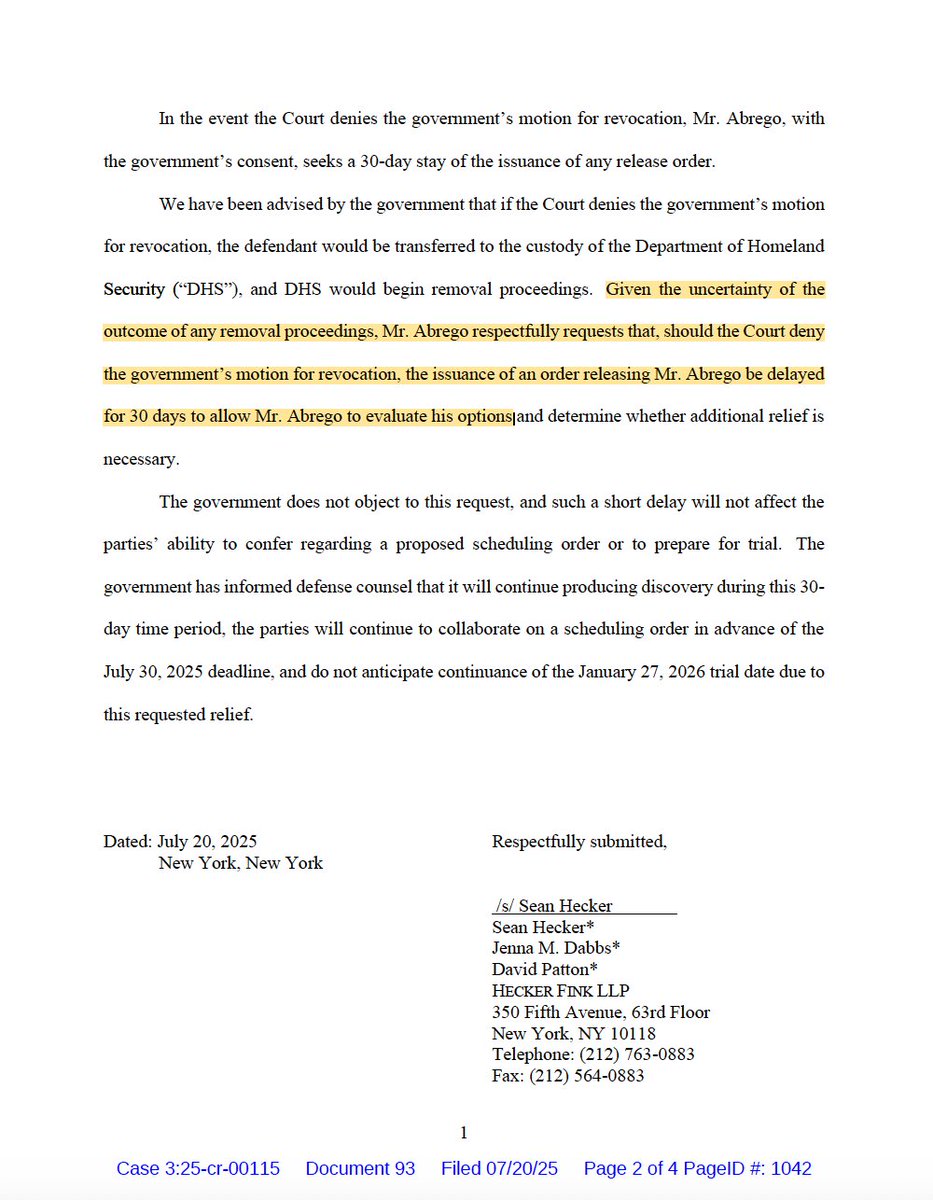 rparloff's tweet image. Attys for Abrego (Garcia) have asked Judge Crenshaw, if he issues an order releasing him from criminal custody, to stay it for 30 days to prevent DHS from immediately deporting him. This seems to give Judge Xinis in Maryland time to craft relief.
storage.courtlistener.com/recap/gov.usco…
