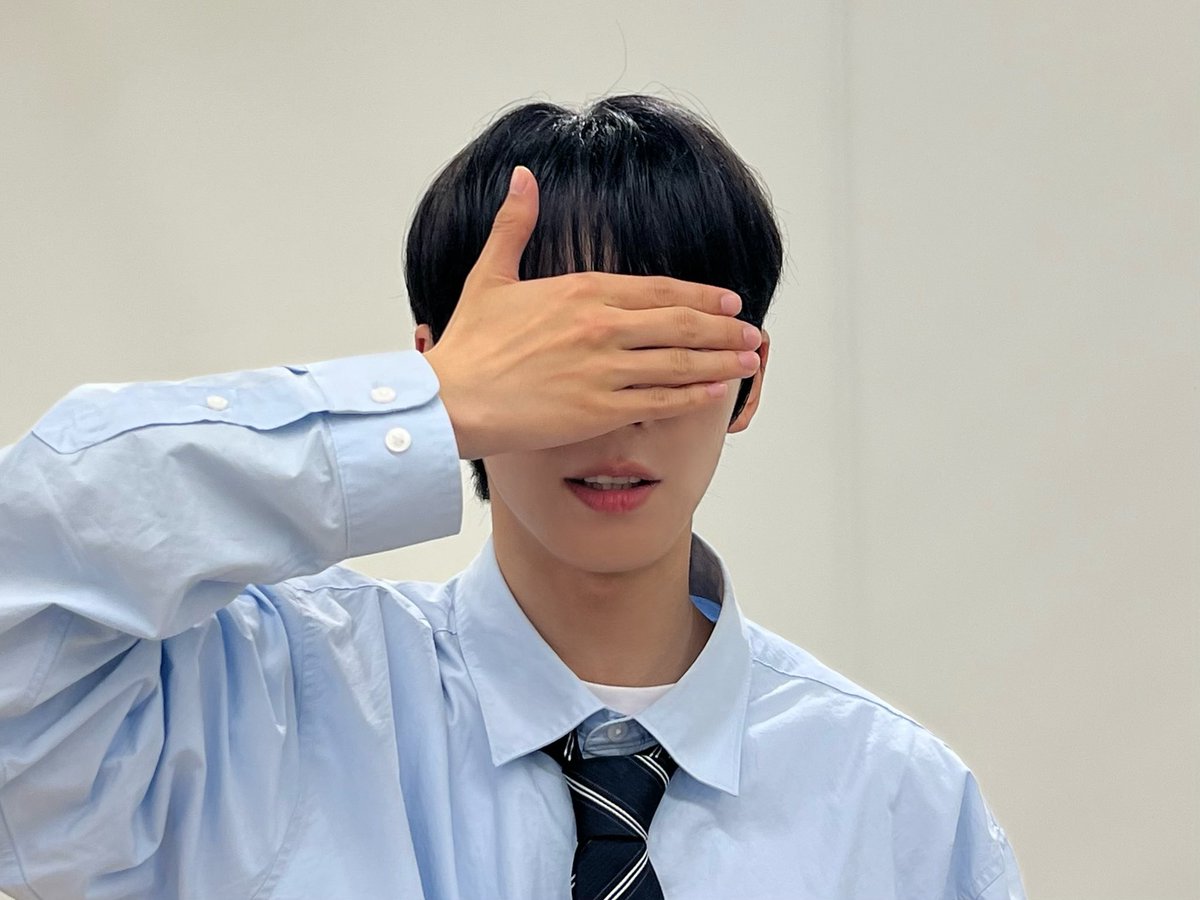 chu_chu__07's tweet image. 무인척 하는 괒…