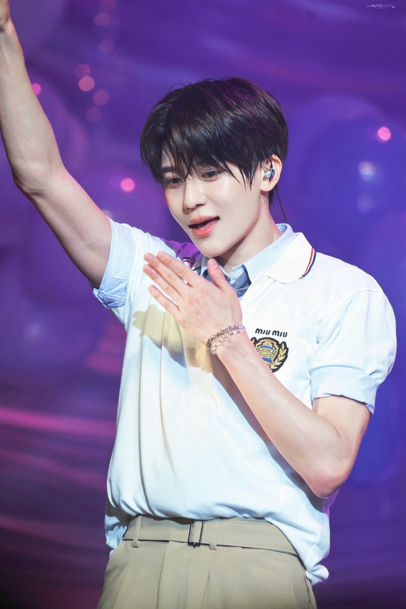 DerMond_SION's tweet image. 20250721
lavender haze

#시온 #SION #シオン
#NCT #NCTWISH