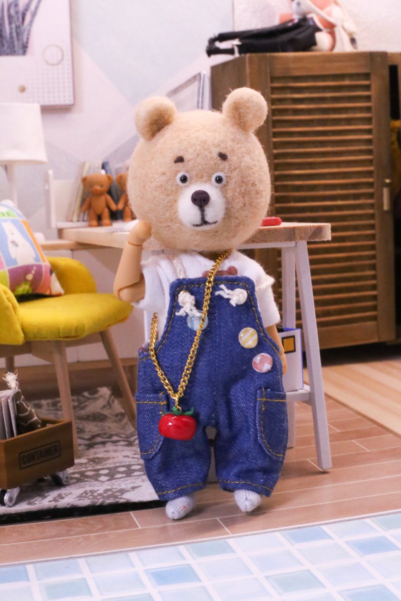 個性あふれるぬいぐるみや羊毛ドールを作ってます。

 #ねずベロ　#おハムぺろ　#ぼやぬい　#きょむたん

#生き物作家さん集まれ2025