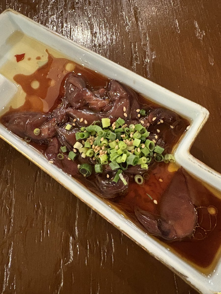 buchoshi's tweet photo. ホタルイカに日本酒で相性×優勝 https://t.co/1U2aFUqszv