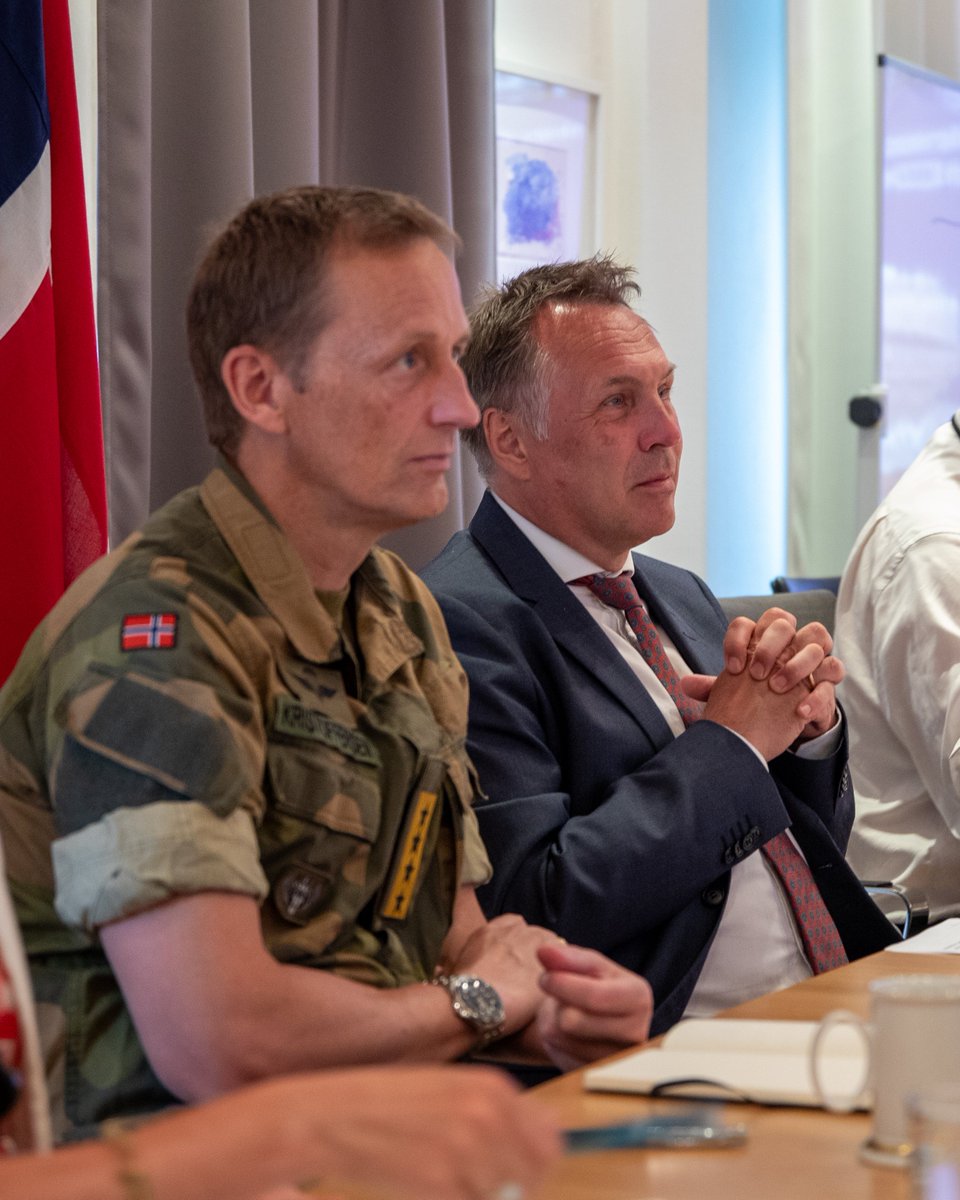 🇳🇴 Minister of Defence Tore O. Sandvik and Chief of Defence General Eirik Kristoffersen are taking part in today’s Ukraine Defence Contact Group (UDCG) meeting.

<a href="/Denys_Shmyhal/">Denys Shmyhal</a>  was welcomed to the group as Ukraine’s new Minister of Defence. We wish him every success and look