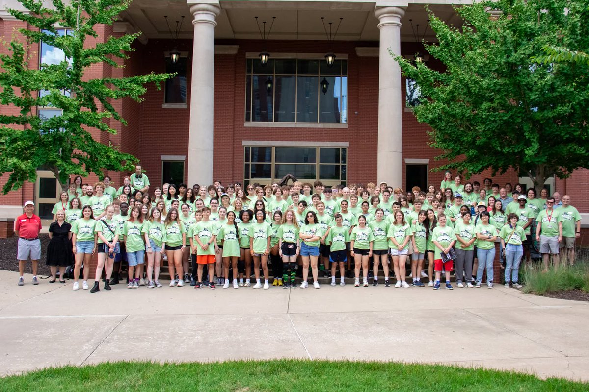 jlrgifted's tweet image. Seven weeks of summer camps hosted by The Center for Gifted Studies at WKU. Lots of learning, friendship, and fun! @WKUCEBS @wku @GiftedStudies @GattonAcademy @NAGCGIFTED @KAGEgifted
