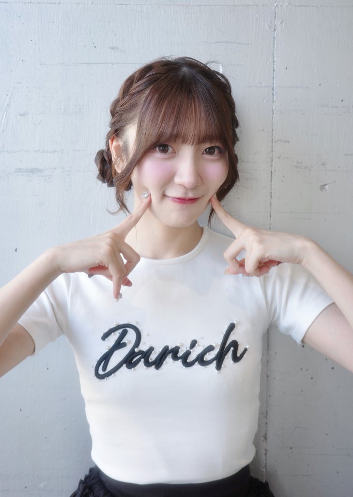 kasumin_akb48's tweet image. 暑い中会いにきてくださってありがとうございました😊🤍

何気ない会話も全部楽しくて幸せな時間でした🤝🏻
当日券も完売したみたいで…嬉しいです✨

当日券も推し増しもぜんぶ嬉しいけど私のために予定空けて券取って会いにきてくれるのが何より嬉しいのでぜひ(ˆ꜆ . ̫ . ).ᐟ
official-cd.akb48.co.jp/akb48-66th/