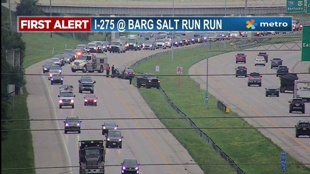 3-car spin-up has traffic down to one lane NB275 near Barg Salt Run Road. Updates LIVE on-air now <a href="/FOX19/">FOX19 NOW</a> #TheTrafficGuy #FirstAlertTraffic