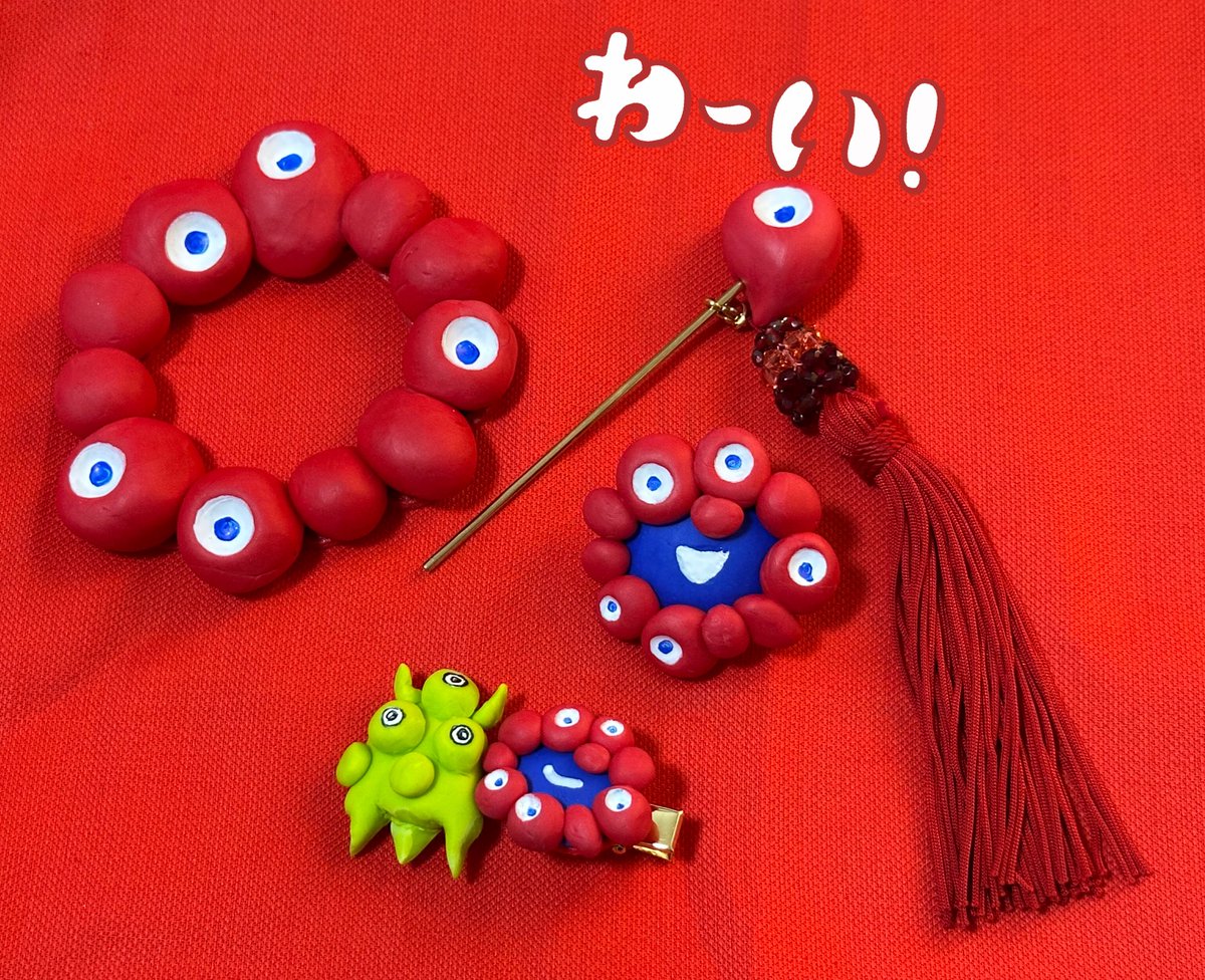 万博マスコットキャラクターはEXPO_CATさま（<a href="/expo2025_cat/">EXPO_CAT</a> ）の一覧と先日オーストラリアパビリオン（<a href="/australiaatexpo/">Australia at Expo</a>）で開かれたダンスパーティーを参考に∩^ω^∩（ダンスパーティー最高に可愛かった😭💕）
着物の元の柄を活かしつつみんなが楽しんでいる感じで描きました👘
#万博着物 #EXPO2025