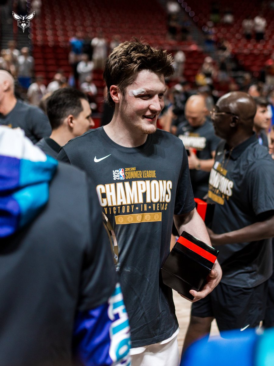 hornets's tweet image. good morning from your NBA summer league champions :)